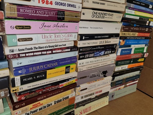 Lot classic paperback - lot,